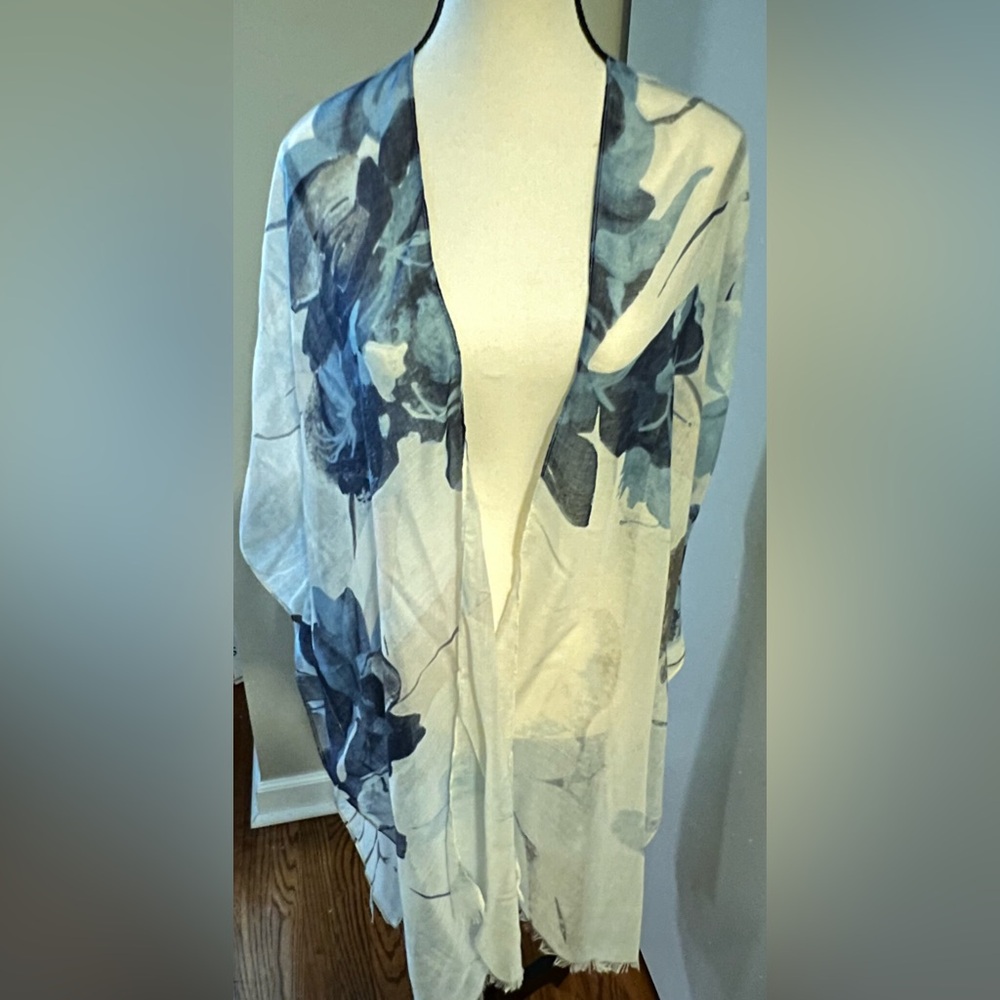 Floral Blue and White Kimono
